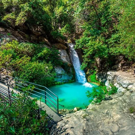 Apartment Mountain Oasis - Pool & Playground Near Neda Falls *