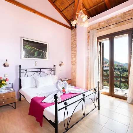 Mountain Oasis - Pool & Playground Near Neda Falls Apartment *