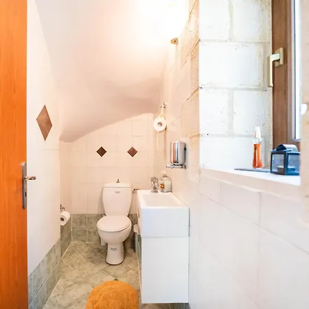 Mountain Oasis - Pool & Playground Near Neda Falls Kalitsaina