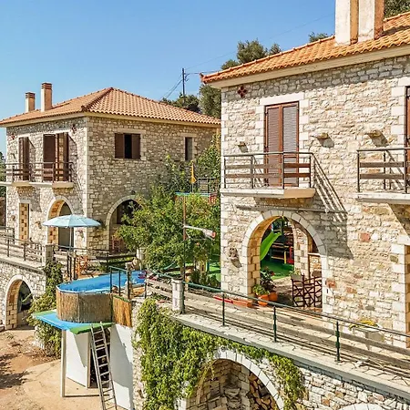 Apartment Mountain Oasis - Pool & Playground Near Neda Falls Kalitsaina