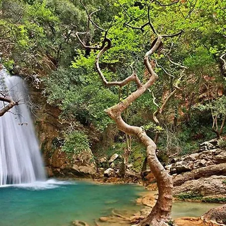 Mountain Oasis - Pool & Playground Near Neda Falls Apartment Kalitsaina