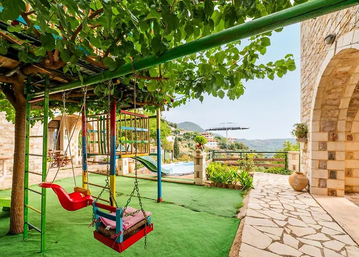 Daire Mountain Oasis - Pool & Playground Near Neda Falls Kalitsaina