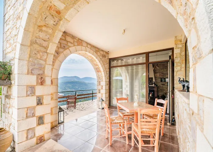 Mountain Oasis - Pool & Playground Near Neda Falls Daire *