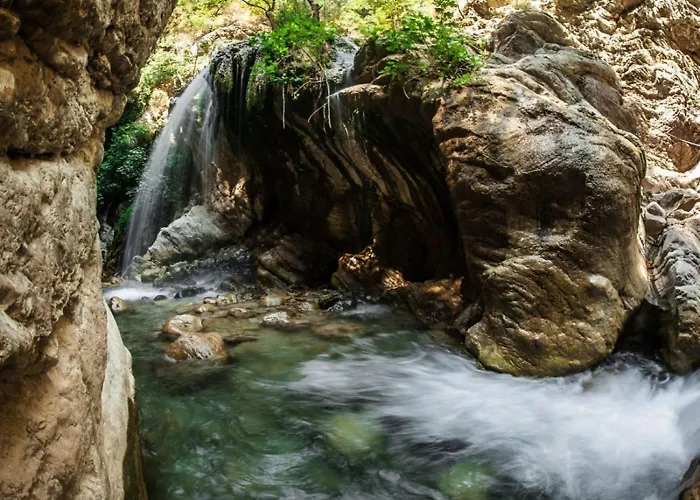 Mountain Oasis - Pool & Playground Near Neda Falls Daire